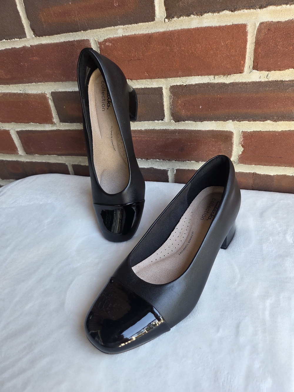 Clarks Marilyn Sara Black Cap Toe Block Heel Pumps Women US 7 New